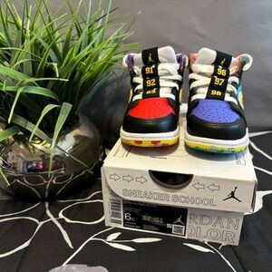 Air Jordan Mid Multi